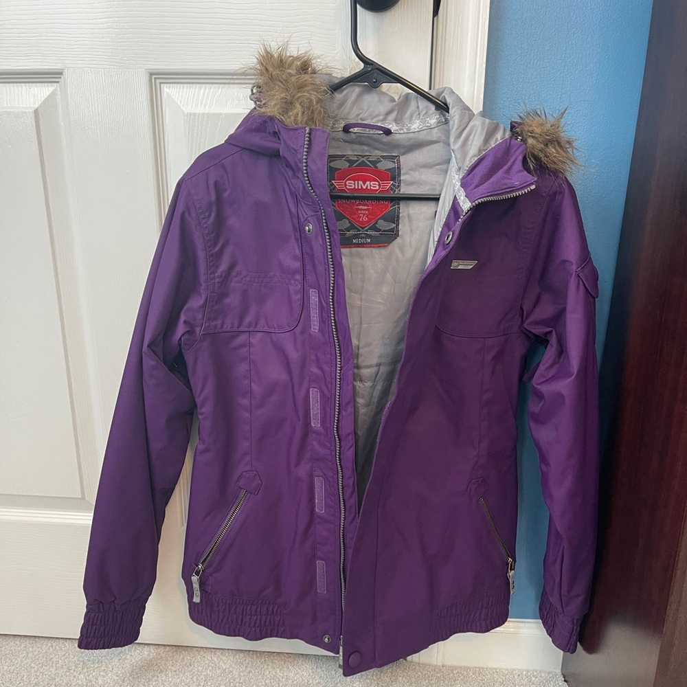 Women’s purple Sims snowboarding jacket